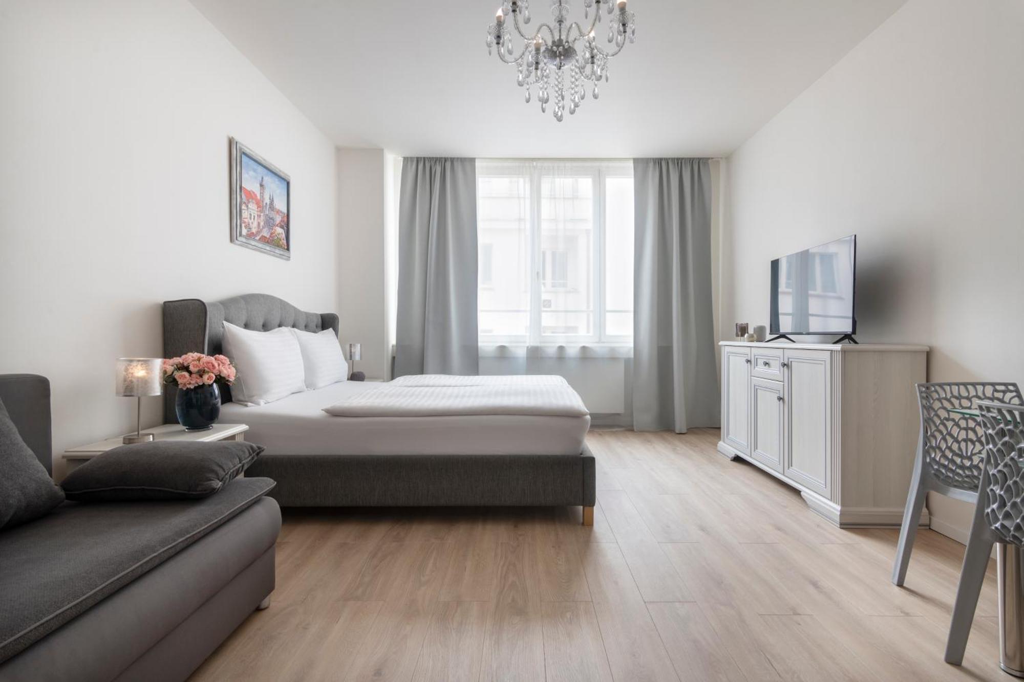 Prague Serenity Suites And Apartments — Fotky 2