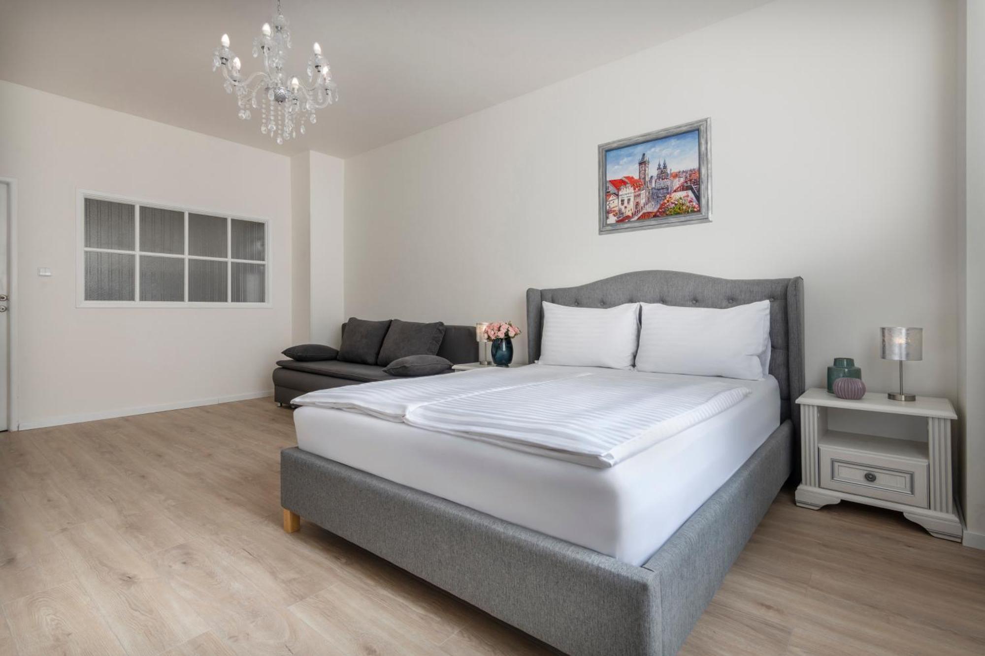 Prague Serenity Suites And Apartments — Fotky 1